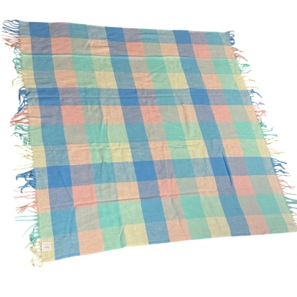 Vintage Chatham pastel blanket / throw with fringe ends New Made in USA
